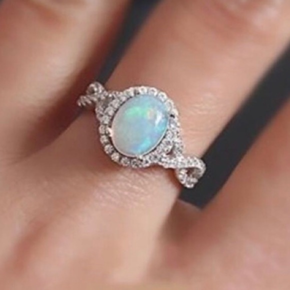 Opaque Ring